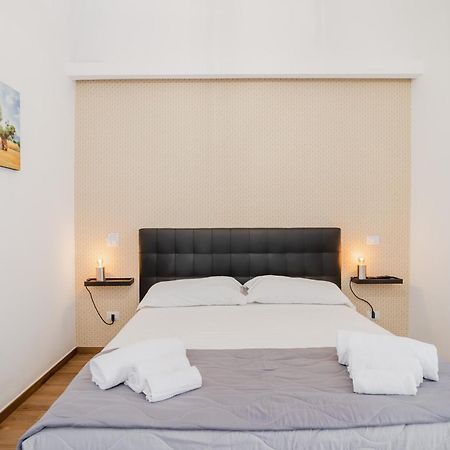 Pietramare Luxury Suites Bari Exteriör bild