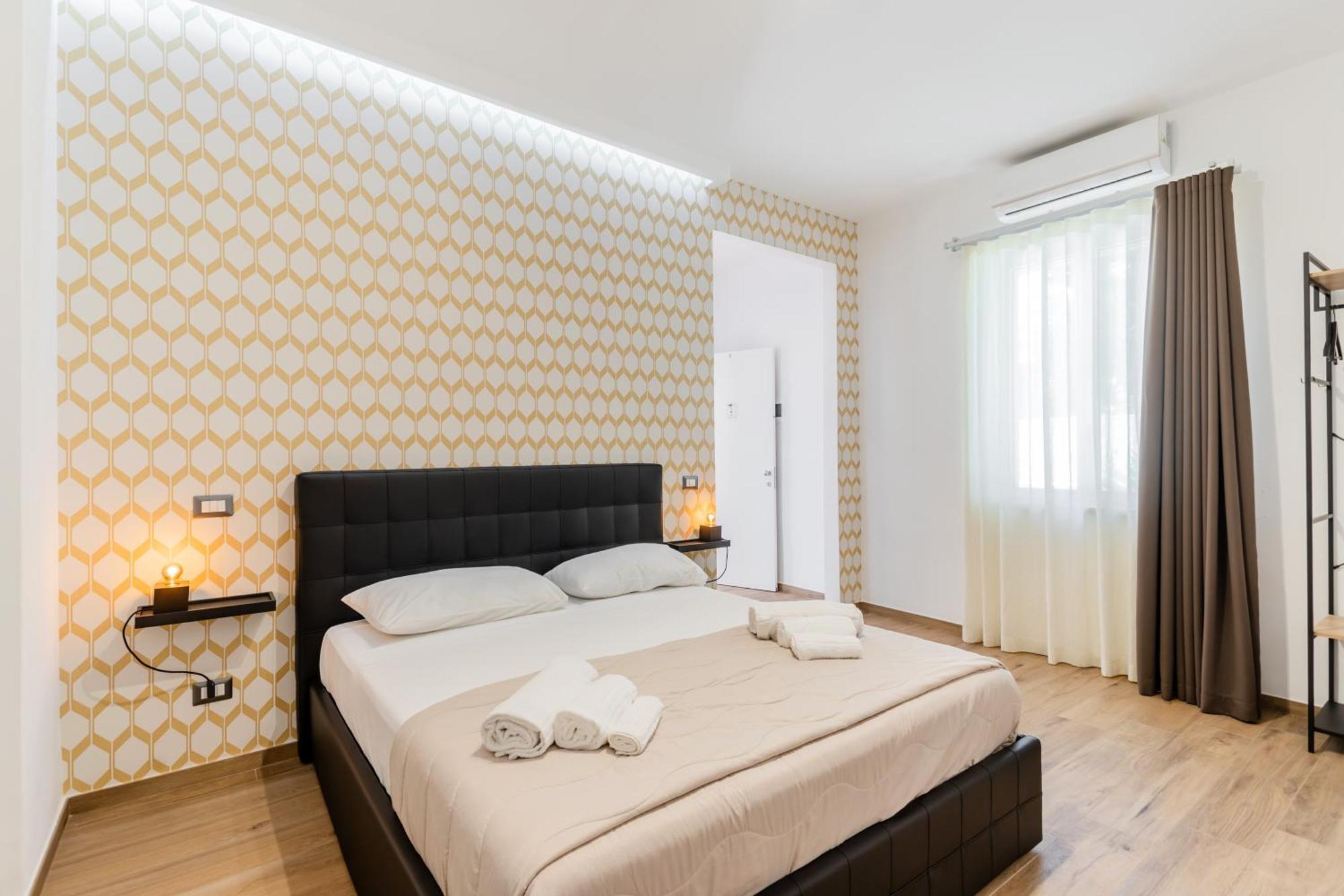 Pietramare Luxury Suites Bari Exteriör bild
