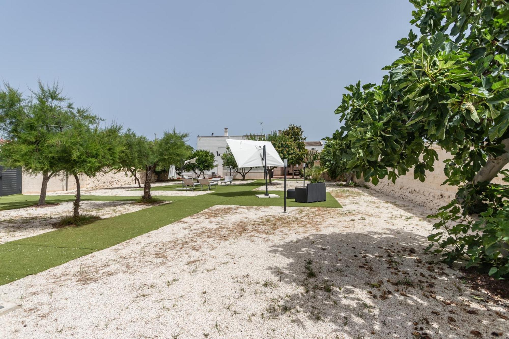 Pietramare Luxury Suites Bari Exteriör bild